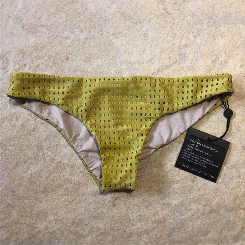 ACACIA Makai Mesh Bottoms